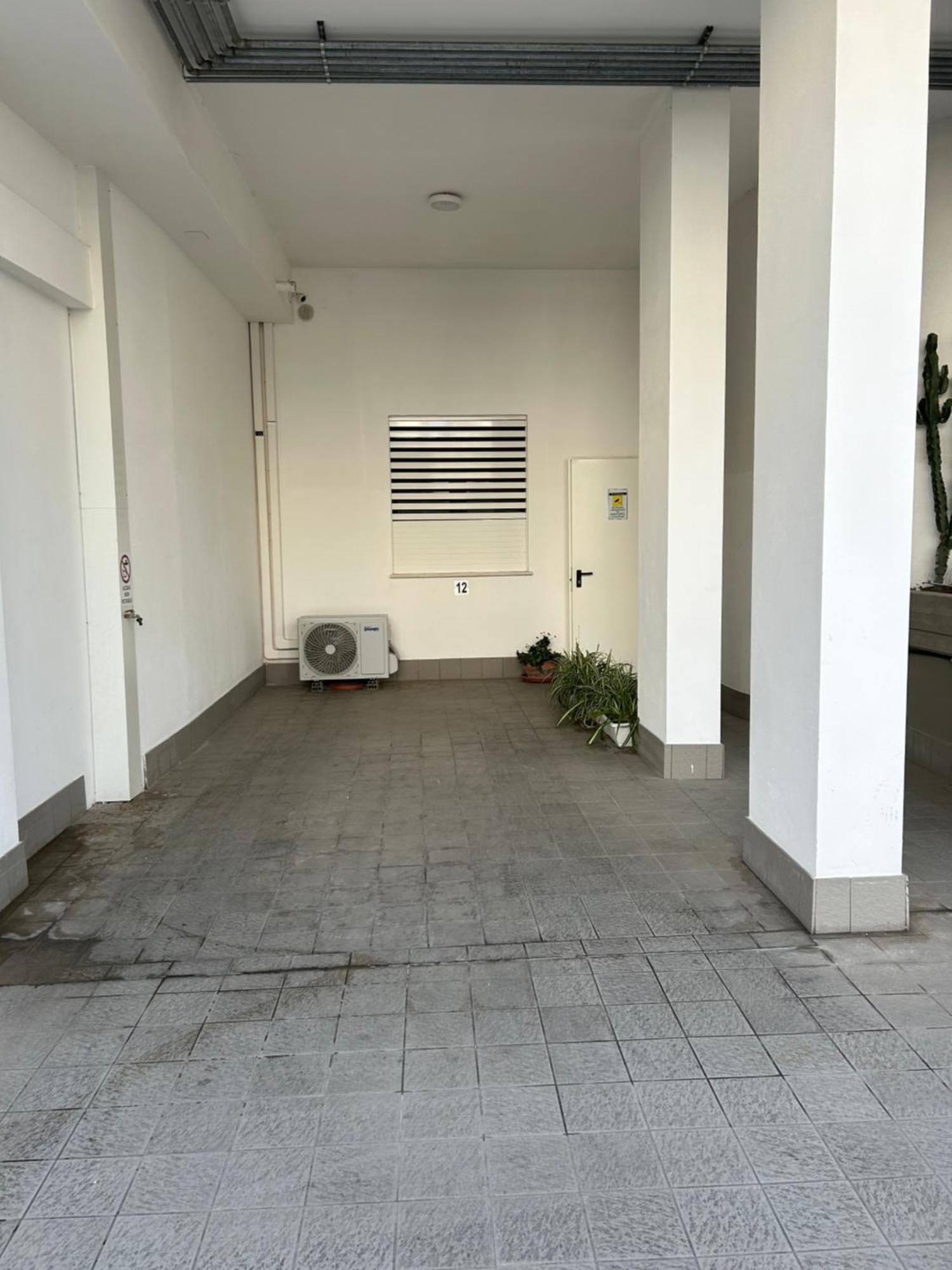 Central Modern Studio Bari Exterior foto